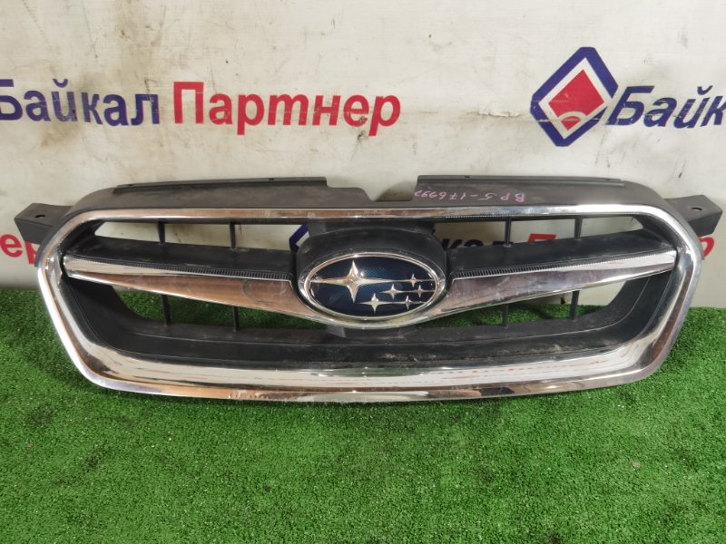 Решетка радиатора Subaru Legacy BP5 EJ20 передняя