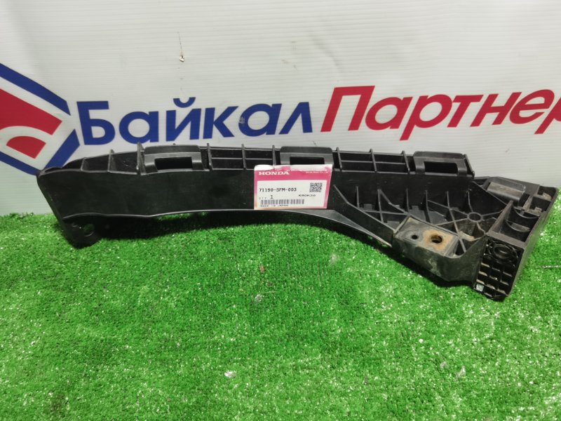 Планка под фару Honda Freed Spike GB4 L15A 2011 передняя левая