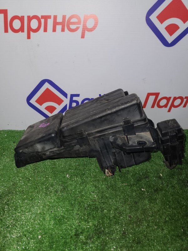 Коробка предохранителей Honda Inspire UC1 J30A 2005