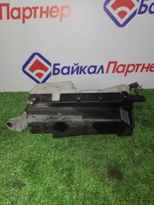 Блок предохранителей Toyota Corolla Fielder NZE121G 1NZ-FE 2003