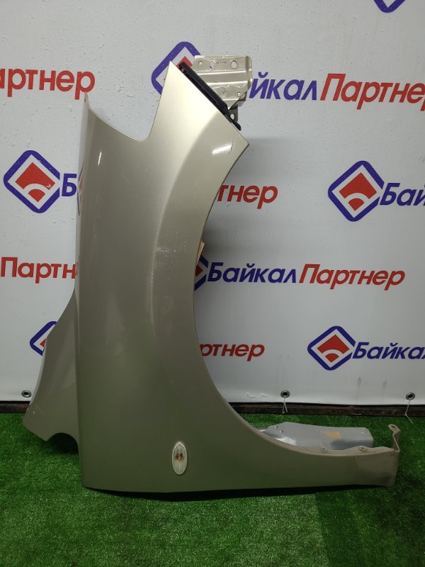 Крыло Nissan Tiida C11 HR15 2010 переднее правое