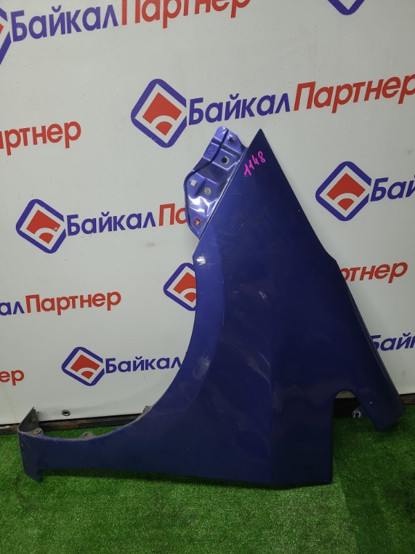 Крыло Toyota Ractis NCP120 1NR-FE 2012 переднее левое