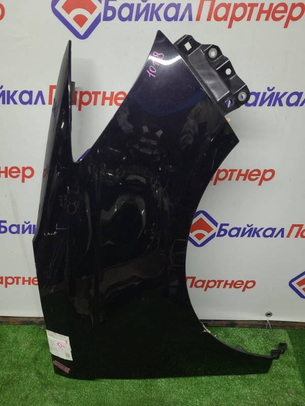 Крыло Honda Elysion RR1 2007 правое