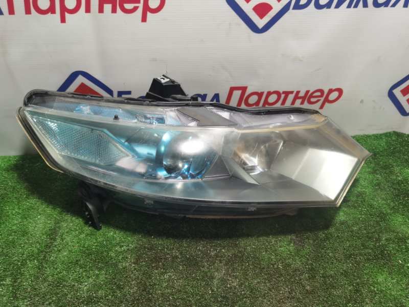 Фара Honda Insight ZE2 LDA 2011 передняя правая 100-22878