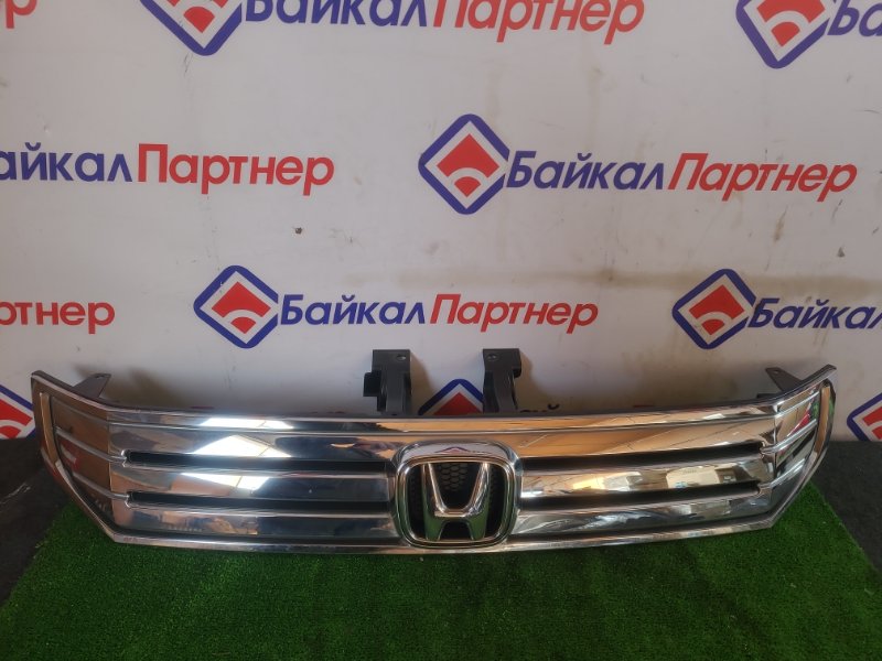 Решетка радиатора Honda Stepwgn RK2 2010