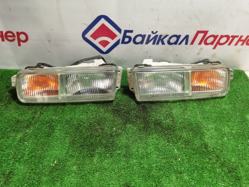 Фара противотуманная Nissan Cima FHY33 VQ30DET 114-63425