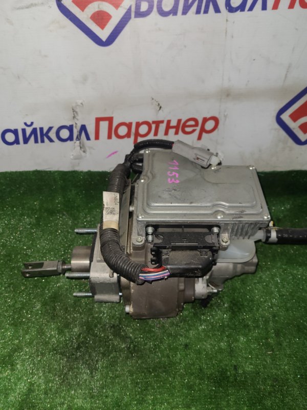 Главный тормозной цилиндр Nissan Leaf ZE0 EM57 2010