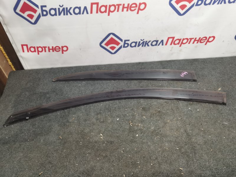 Ветровики комплект Toyota Platz NCP12 1NZ-FE 2005