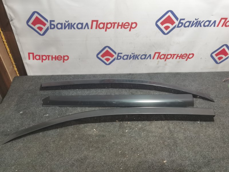 Ветровик Honda Odyssey RA6 F23A 2003