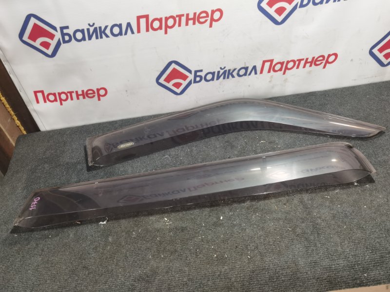 Ветровики комплект Daihatsu Atrai S330G