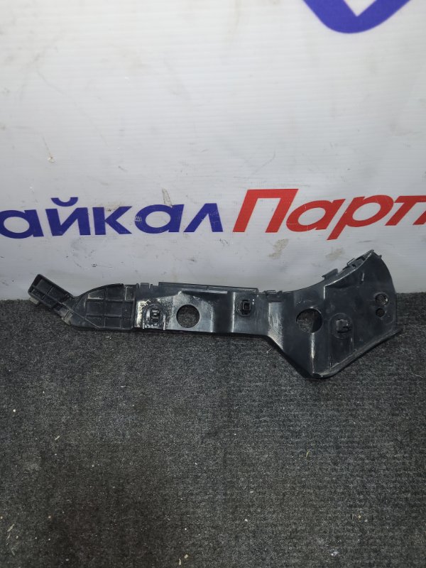 Кронштейн бампера Toyota Platz NCP12 1NZ-FE 2005 передний левый