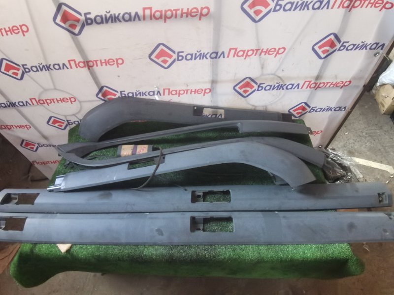 Молдинг крыши Honda Stepwgn RF4 K20A 2001