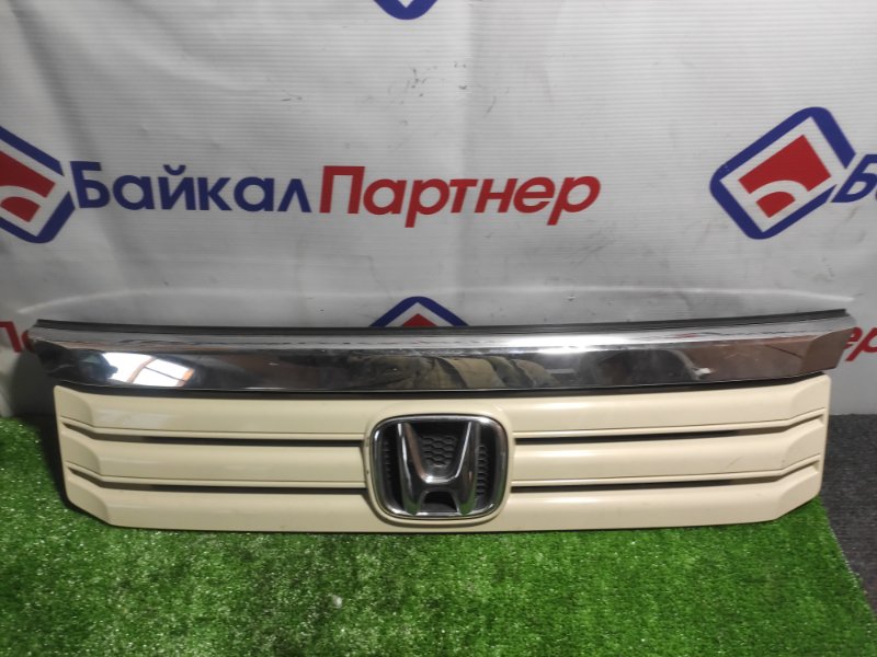 Решетка радиатора Honda N-Box JF2 S07A 2012