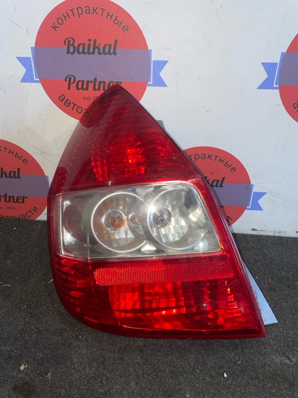 Стоп Honda Fit GD1 L13A задний левый 4949