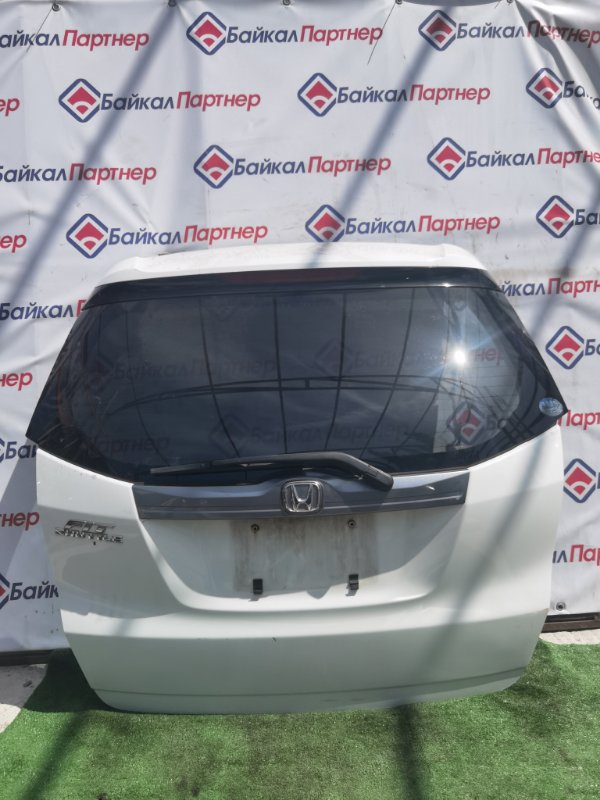 Дверь 5-я HONDA FIT SHUTTLE GG8 L15A 2013 (б/у)