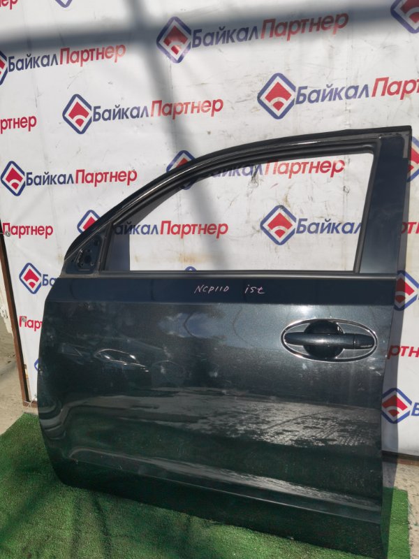 Дверь TOYOTA IST NCP110 1NZ-FE 2009 передняя левая (б/у)