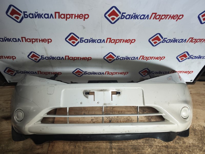 Бампер NISSAN NOTE E12 HR12DE 2013 передний (б/у)