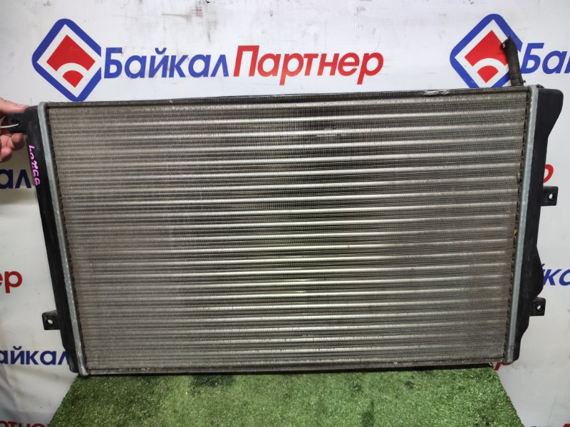 Радиатор ДВС VOLKSWAGEN GOLF 1KZ CBZB 2011 (б/у)
