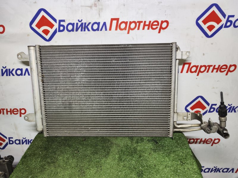 Радиатор кондиционера VOLKSWAGEN TOURAN 1T3 2012 (б/у)