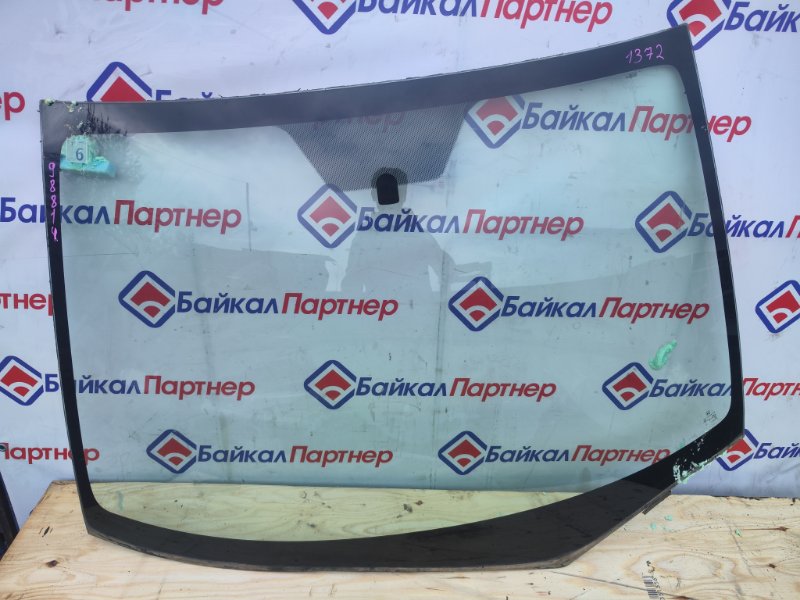 Стекло лобовое HONDA INSIGHT ZE2 LDA 2010 (б/у)