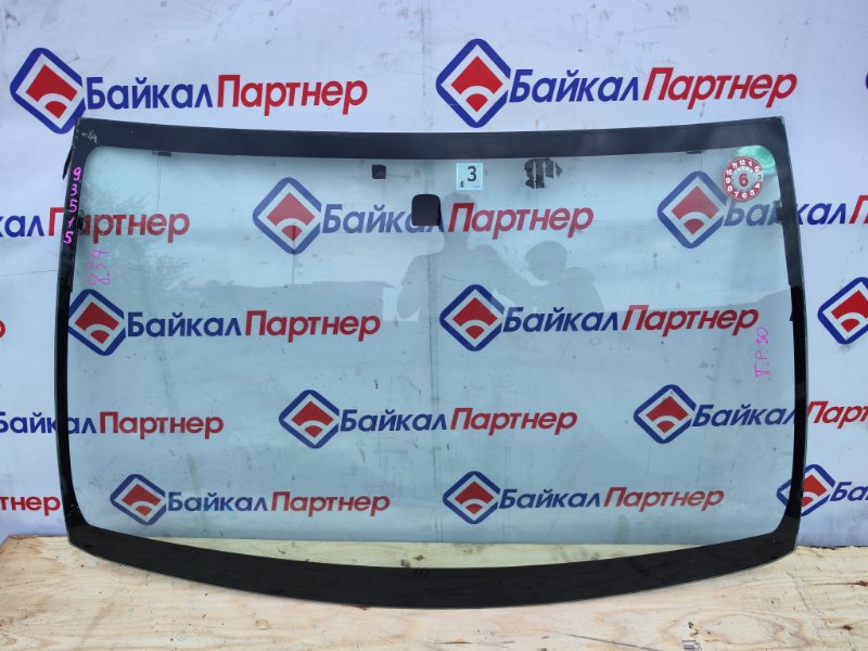 Стекло лобовое TOYOTA PASSO KGC35 1KR-FE 2011 (б/у)