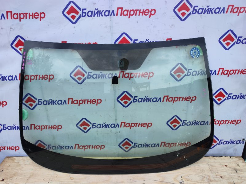 Стекло лобовое SUBARU IMPREZA GH7 EJ20 2010 (б/у)