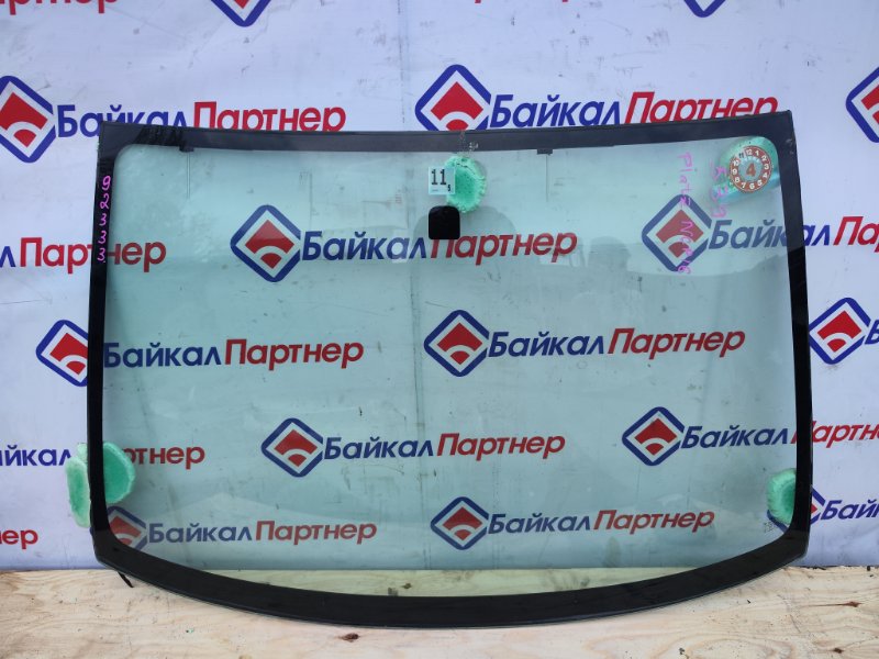 Стекло лобовое TOYOTA PLATZ NCP16 1NZ-FE 2003 переднее (б/у)