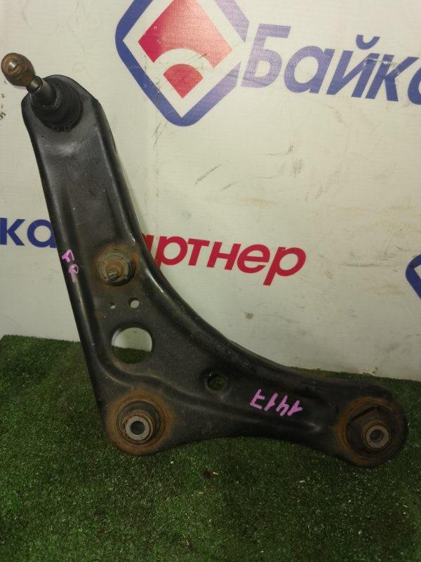 Рычаг NISSAN DAYZ B21W 3B20 2015 передний правый (б/у)