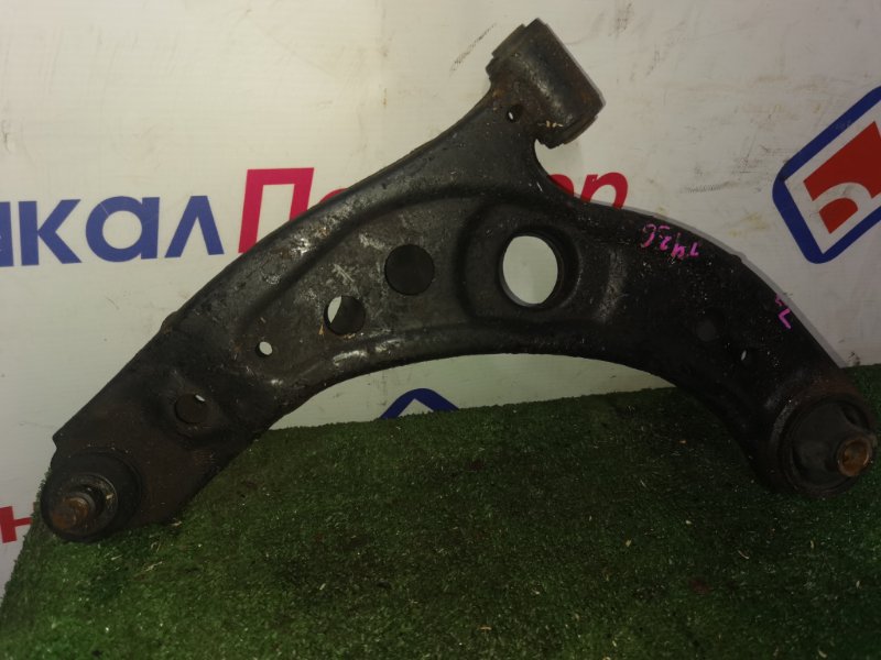 Рычаг TOYOTA PASSO KGC10 1KR-FE 2009 передний левый (б/у)