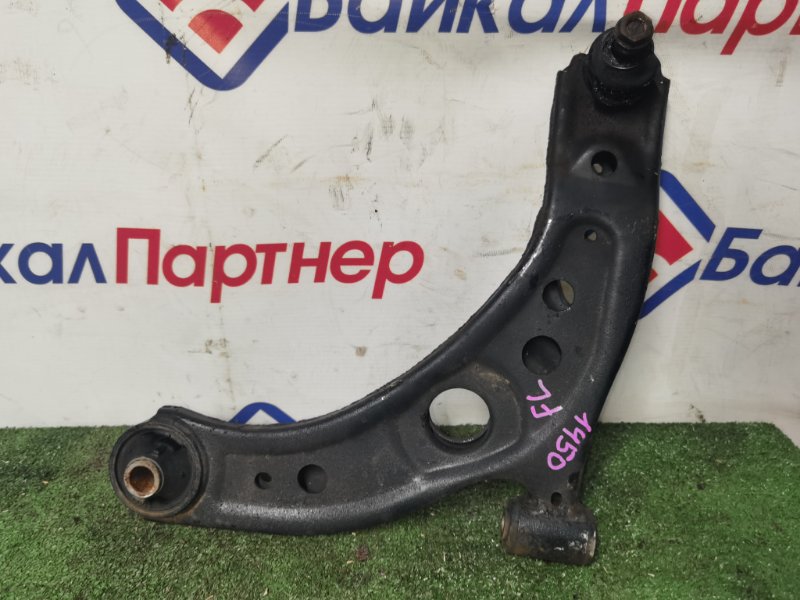 Рычаг TOYOTA PASSO KGC30 1KR-FE передний левый (б/у)