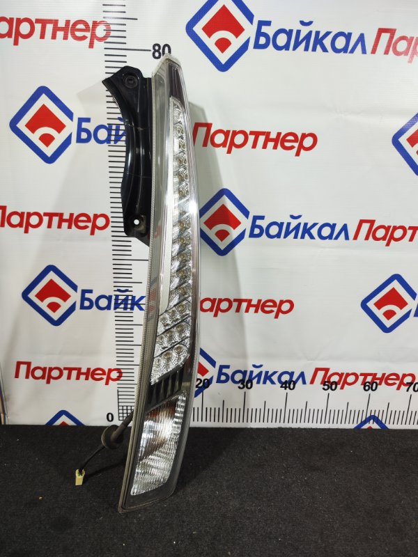 Стоп DAIHATSU MOVE LA110S KF 2013 задний правый 220-51094 (б/у)