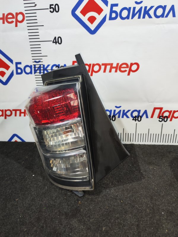 Стоп TOYOTA IQ KGJ10 1KR-FE 2008 задний левый 74-8 (б/у)