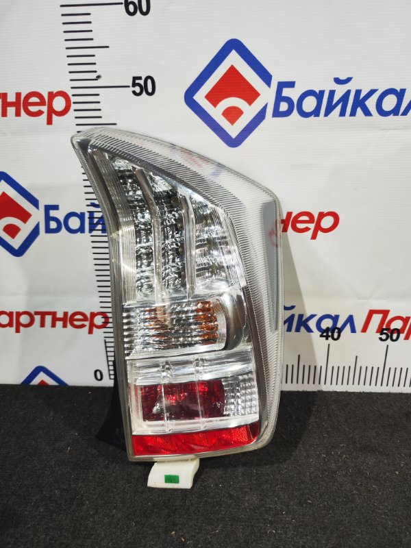 Стоп TOYOTA PRIUS ZVW30 2ZR-FXE 2010 задний правый 4738 (б/у)