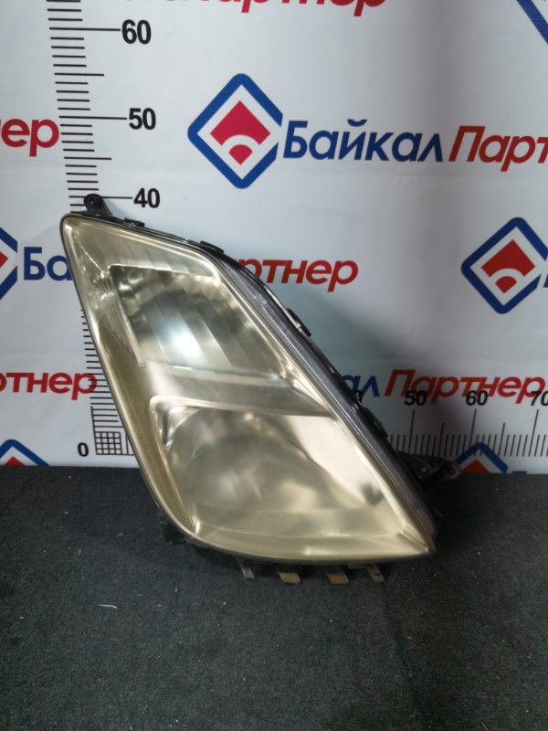 Фара TOYOTA PRIUS NHW20 1NZ-FXE 2004 передняя правая 4716 (б/у)