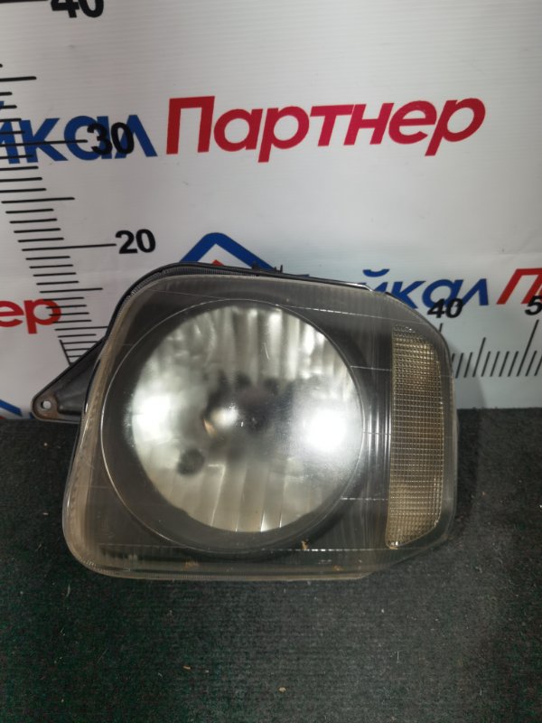 Фара SUZUKI JIMNY JB23W K6A 2004 передняя левая 100-32647 (б/у)