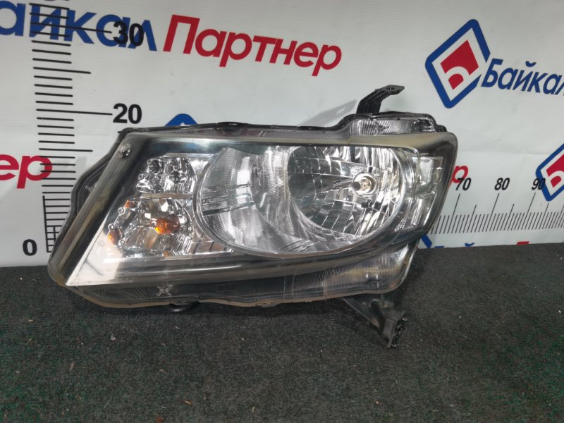 Фара HONDA FREED SPIKE GB4 L15A 2012 передняя левая 100-22067 (б/у)