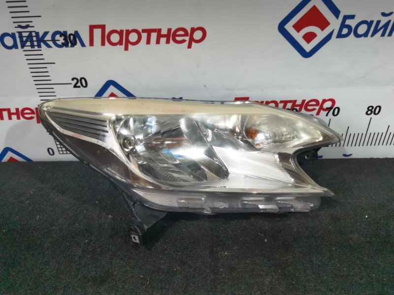 Фара NISSAN NOTE E12 HR12DE 2014 передняя правая 1868 (б/у)
