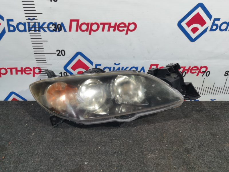 Фара MAZDA AXELA BK5P ZY 2004 передняя правая P2690 (б/у)