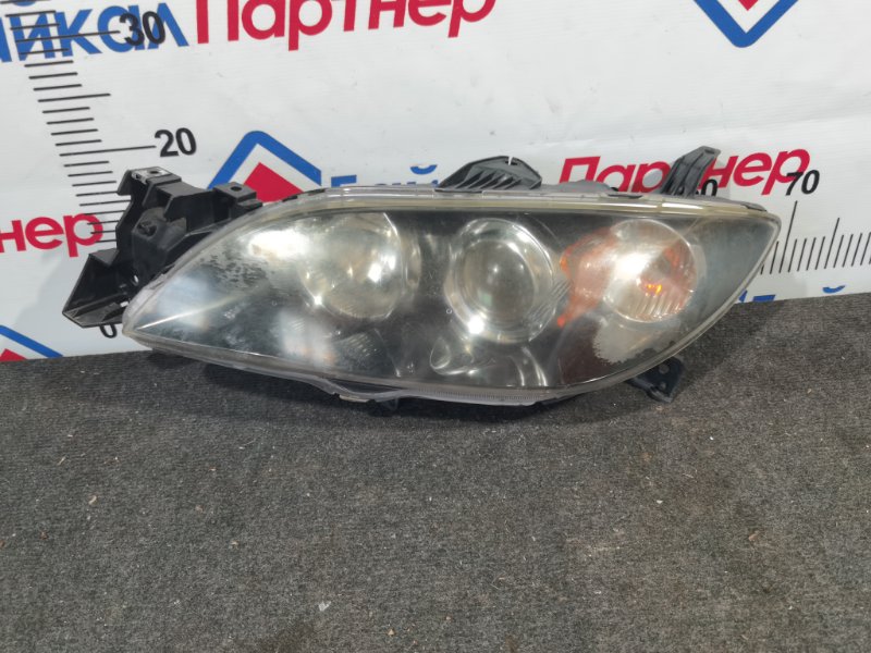 Фара MAZDA AXELA BK5P ZY 2004 передняя левая P2690 (б/у)