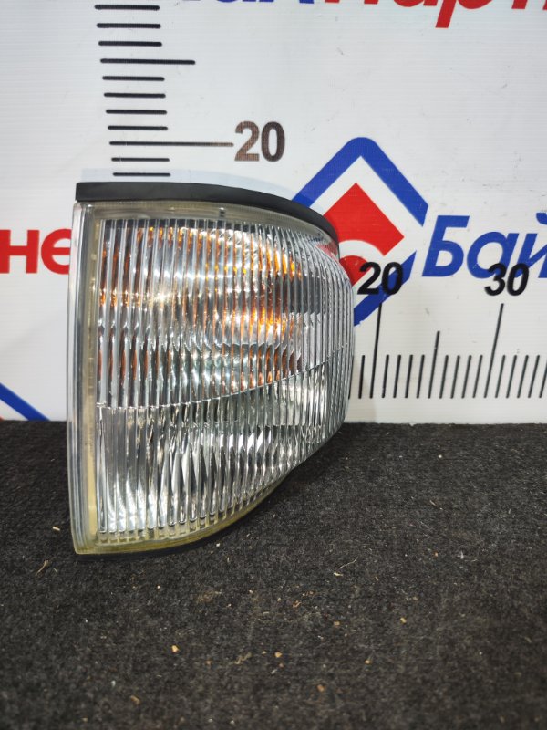 Габарит NISSAN VANETTE SK82MN F8 передний левый p0371 (б/у)