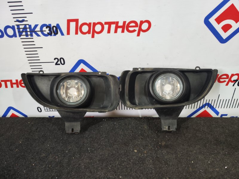 Фара противотуманная MAZDA MPV LWFW AJ-DE 2002 (б/у)
