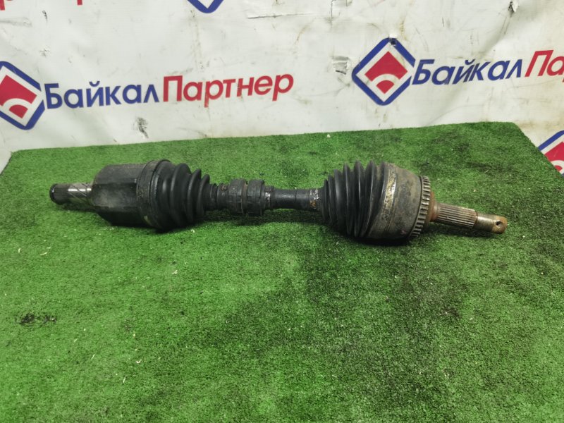 Привод NISSAN SERENA TNC24 QR20DE 2003 передний левый (б/у)