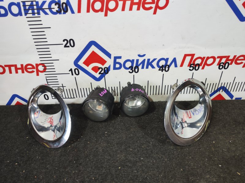 Фара противотуманная NISSAN SERENA CNC25 MR20DE (б/у)