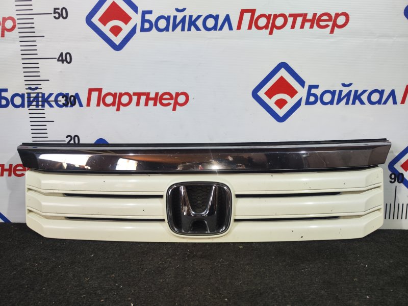 Решетка радиатора HONDA N-BOX JF2 S07A 2014 (б/у)