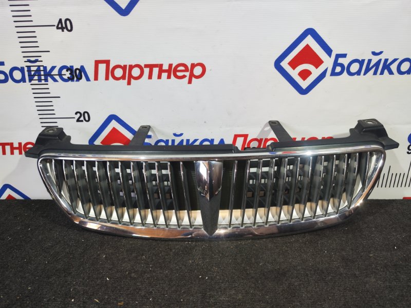 Решетка радиатора NISSAN BLUEBIRD SYLPHY FG10 QG15DE 2000 (б/у)