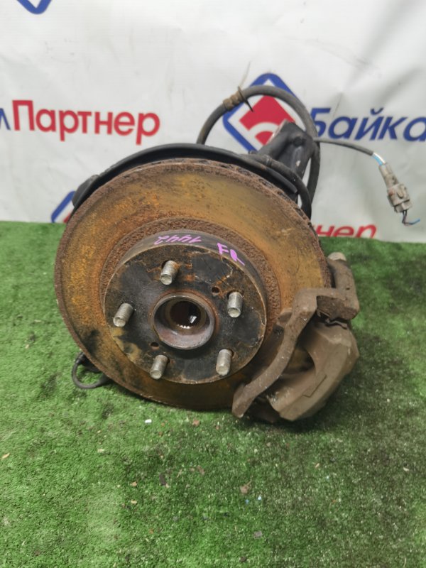 Ступица TOYOTA PRIUS NHW20 1NZ-FXE 2008 передняя правая (б/у)