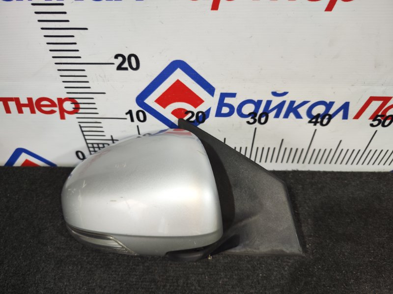 Зеркало TOYOTA IQ KGJ10 1KR-FE 2008 переднее правое (б/у)