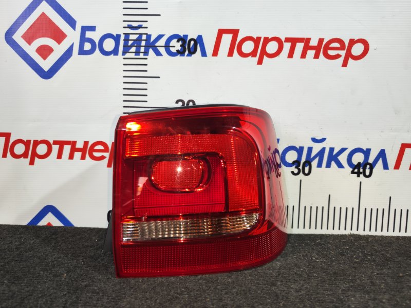 Стоп VOLKSWAGEN TOURAN 1T CTH 2012 задний правый (б/у)