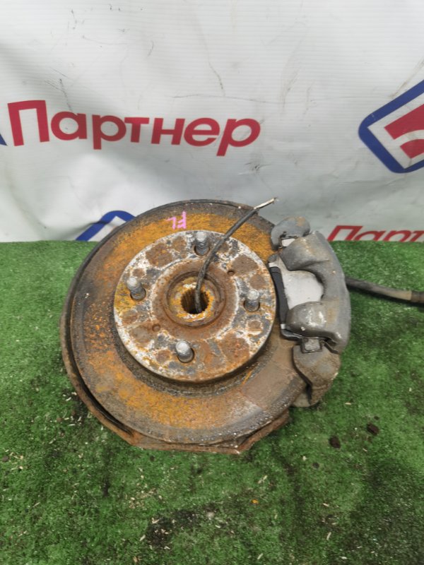 Ступица TOYOTA PLATZ NCP12 1NZ-FE 2000 передняя правая (б/у)
