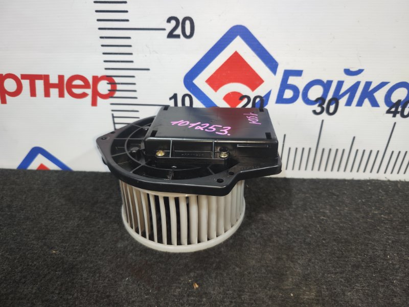Мотор печки NISSAN BASSARA JNU30 KA24 2000 (б/у)